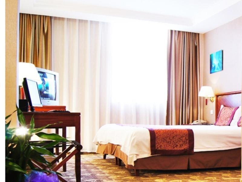Greentree Inn Henan Luoyang Peony Square Business Hotel Экстерьер фото